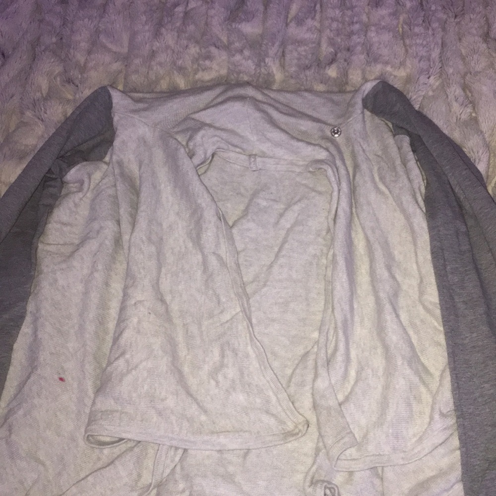 Ivivva sweater